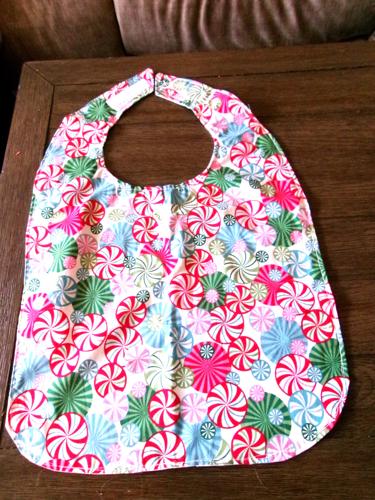 CIRCLES    ADULT  BIB  (HANDMADE)   (NEW) DOUBLE SIDED