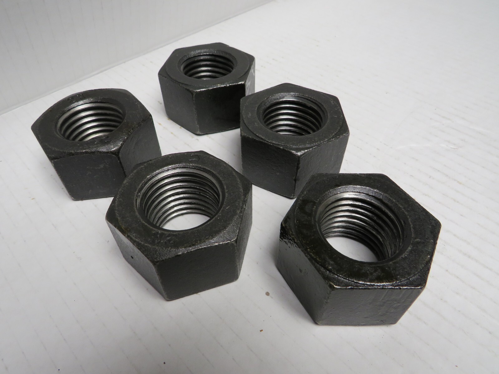 5 NUTS ) 1-1/4"-8 THREAD, STEEL, GRADE 2H,  HEAVY HEX NUTS, RH, BLACE OXIDE
