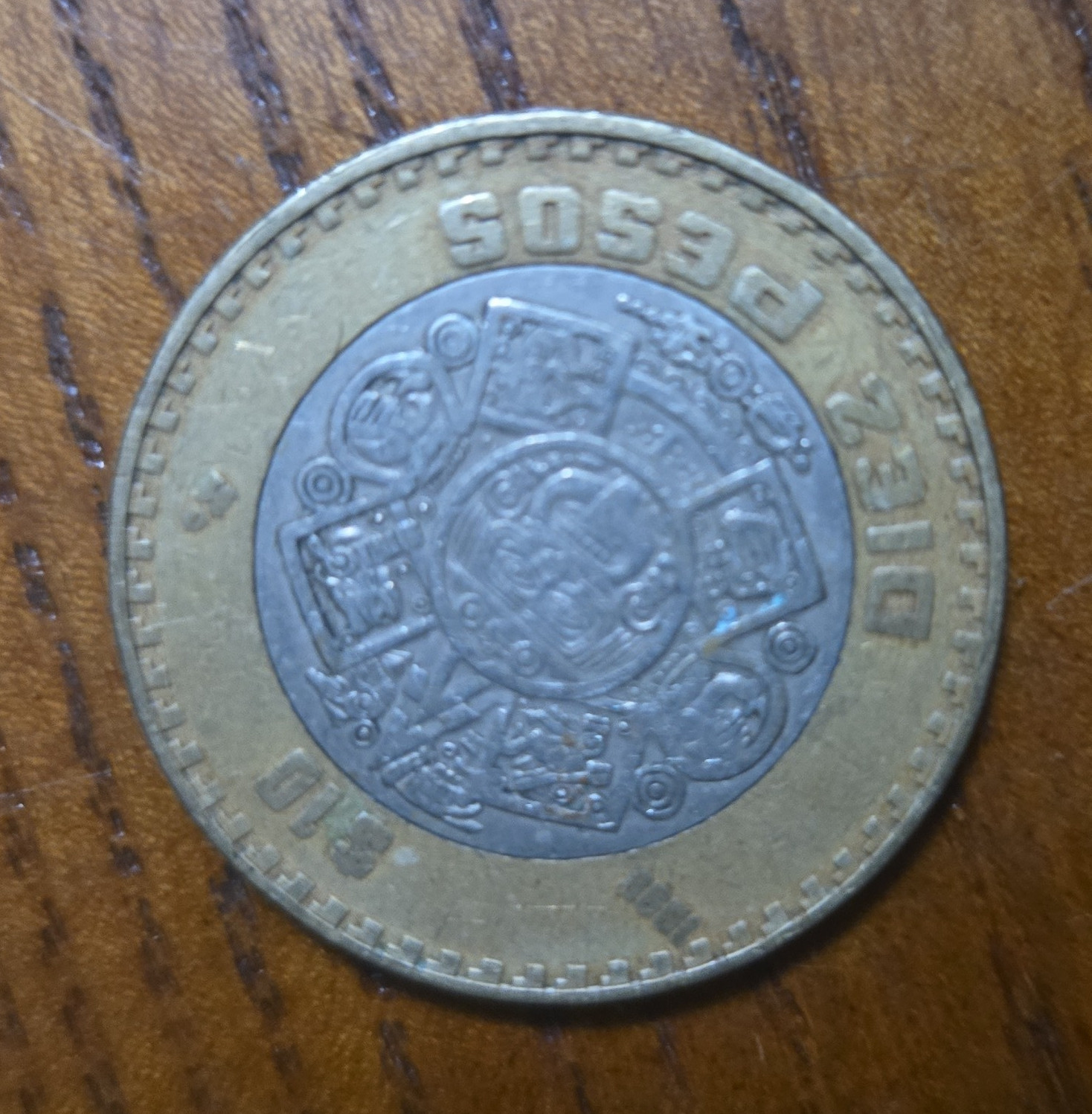 Mexico 2000 10 Pesos Bi-Metallic Aztec Calendar Ringed Coin KM#605