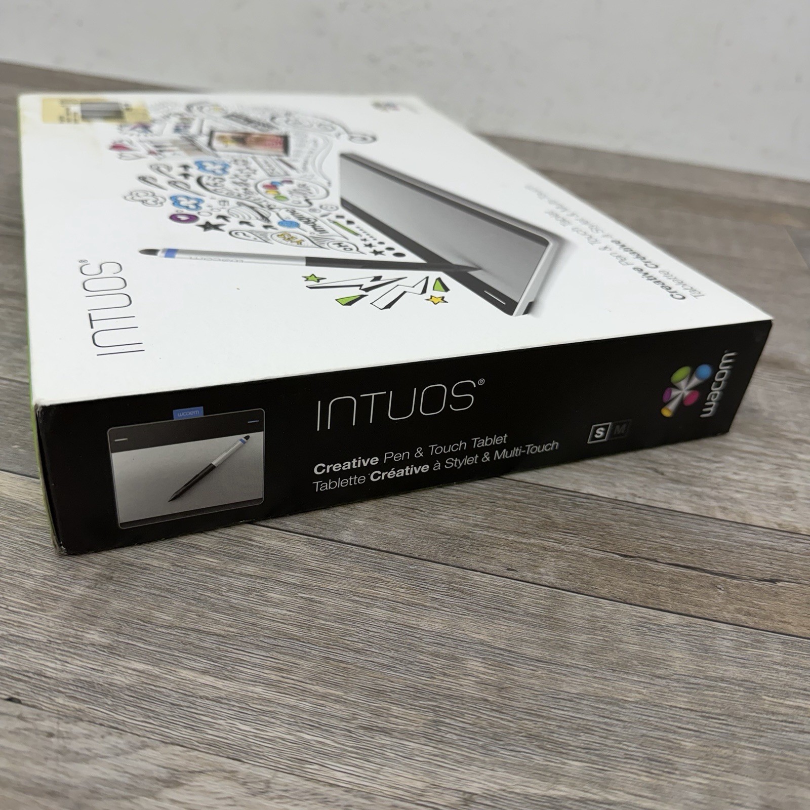 Wacom Intuos Creative Pen & Touch Wired Graphics Tablet with Stylus