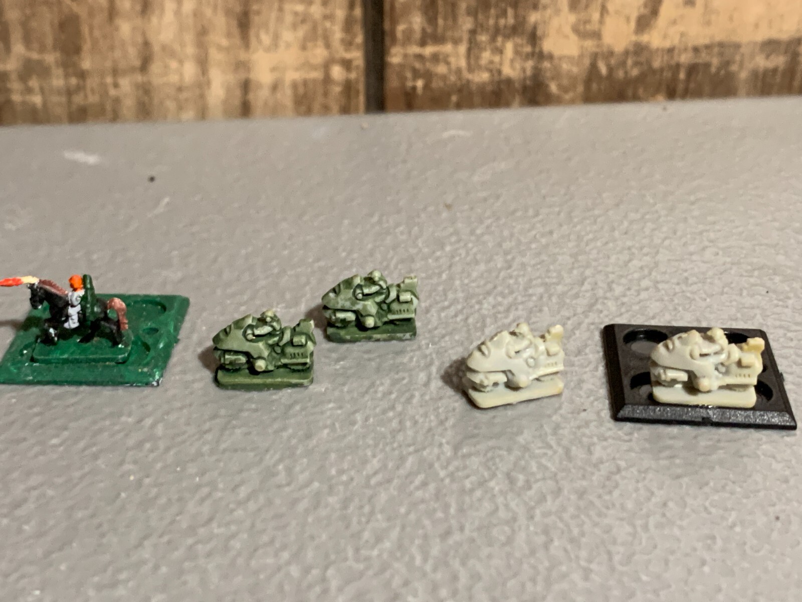 A7379 EPIC WARHAMMER 40K IMPERIAL GUARD BIKES CAVALRY