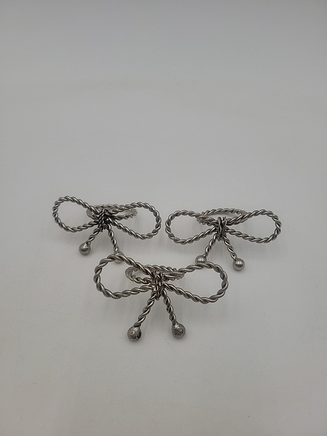 Set of 3 Silver Tone Twisted Metal Rope Bow Ribbon Napkin Rings Holders 3in