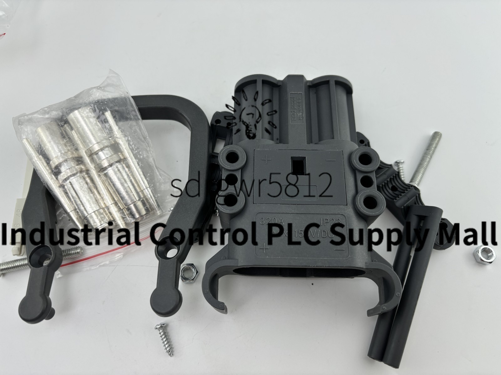 New In Box REMA320A Forklift Charging Connector Power Connector