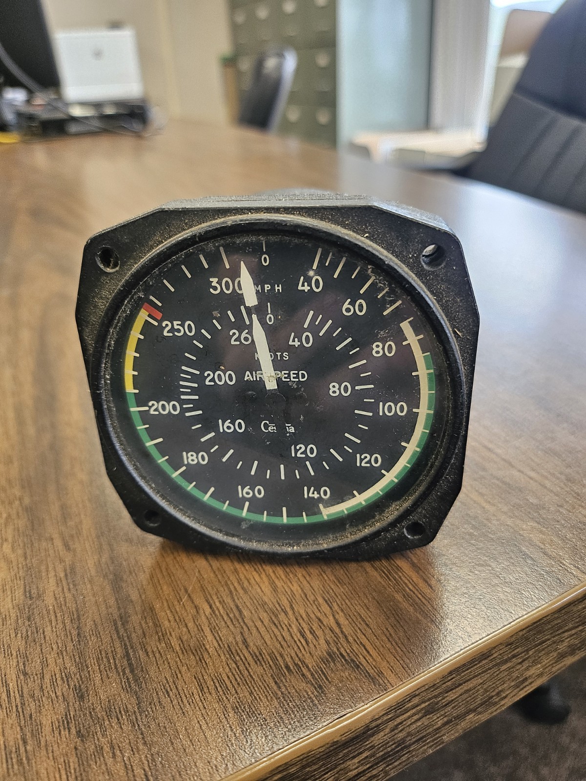 Cessna Airspeed Gauge...untested...1968