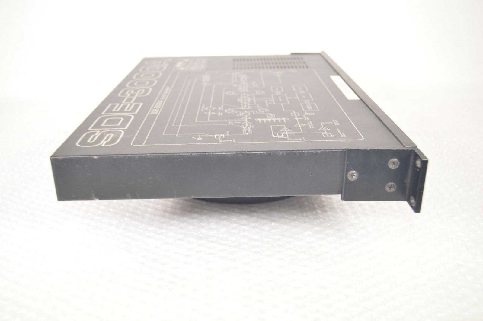 Roland SDE-3000A Digital Delay Echo Effect Processor Tested Excellent