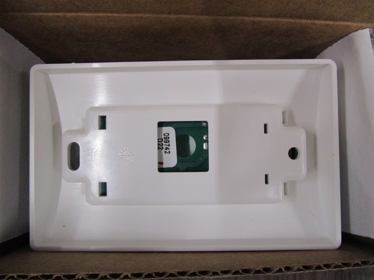 DAIKIN 113117701 Wall Mounted Temperature Sensor AN7858 NEW Original Box