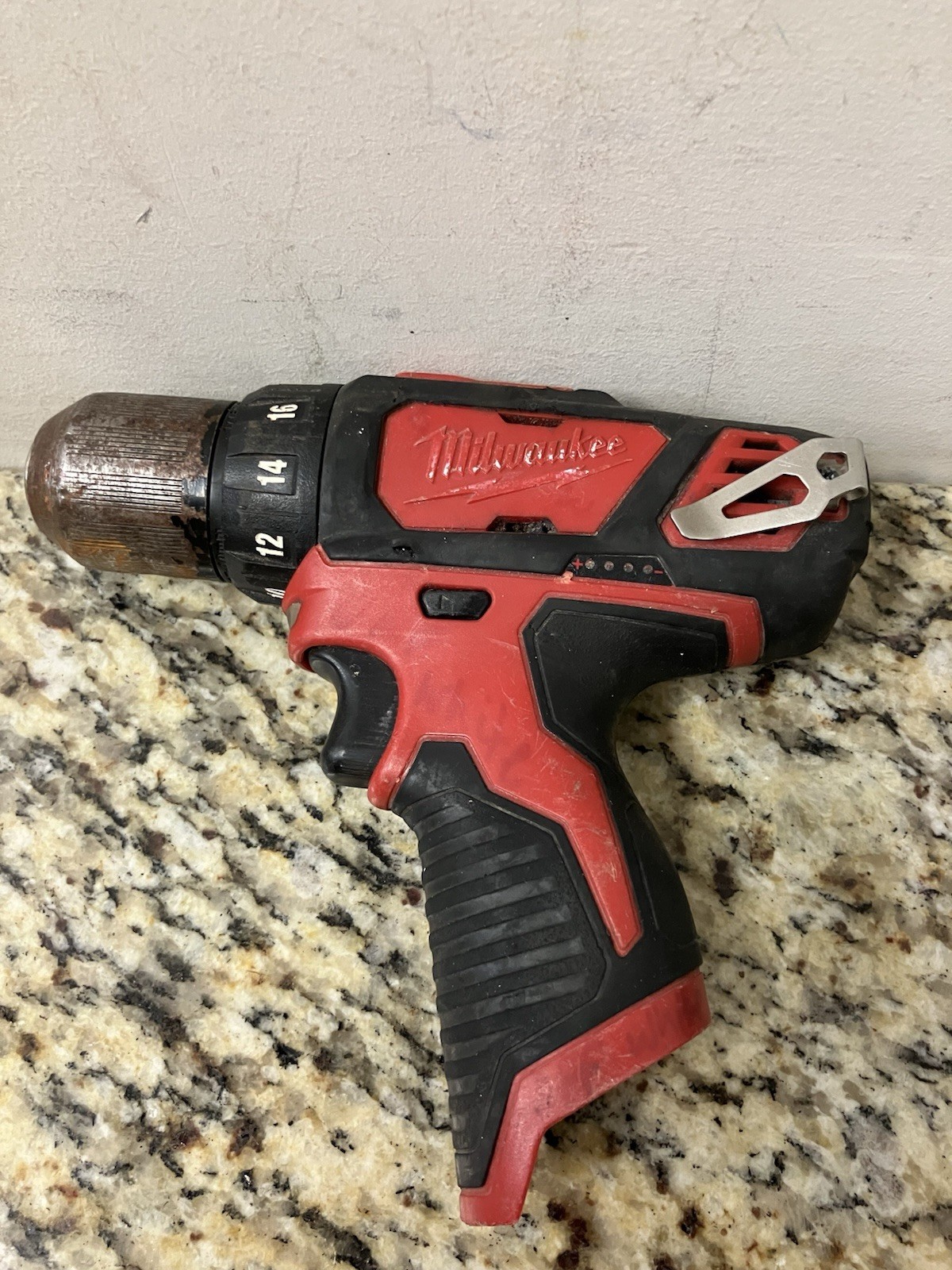 MILWAUKEE 2407-20 12M DRILL TOOL ONLY