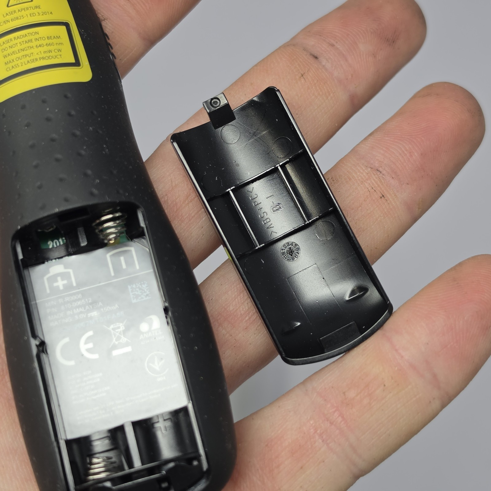 Logitech Laser Presentation Laser Pointer Remote R-R0008 - No Dongle