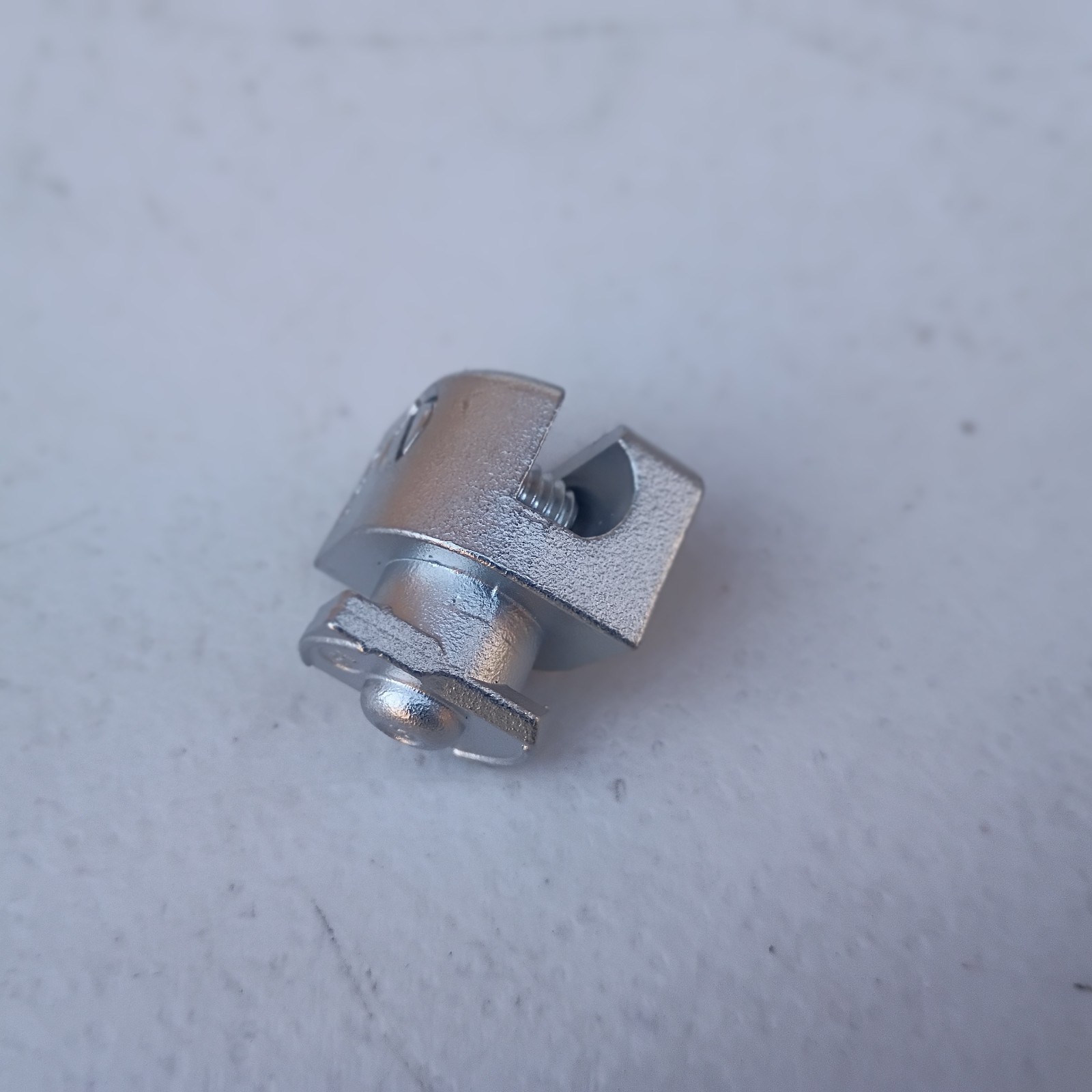 Zep Solar /Tesla MH-007001-511 Ground Zep , slf3