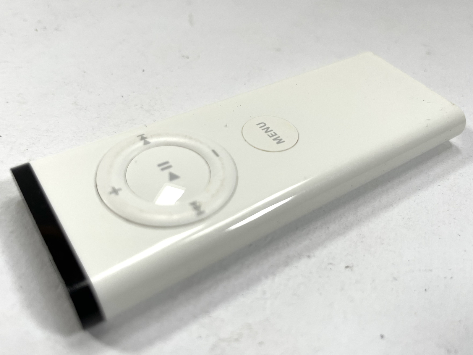 APPLE WHITE IR INFRARED REMOTE A1156 - Apple TV, MacBook Pro, iMac, Mac Mini