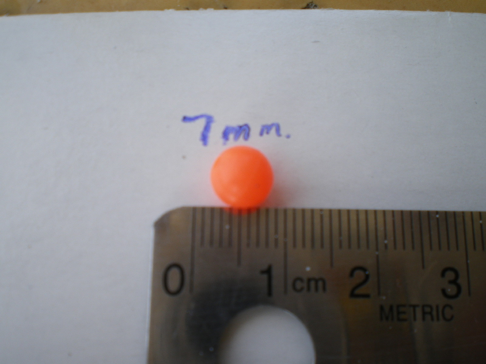 250 PCS. 7MM. SOFT GLOW PLASTIC LURE BEADS, ORANGE .052 HOLE