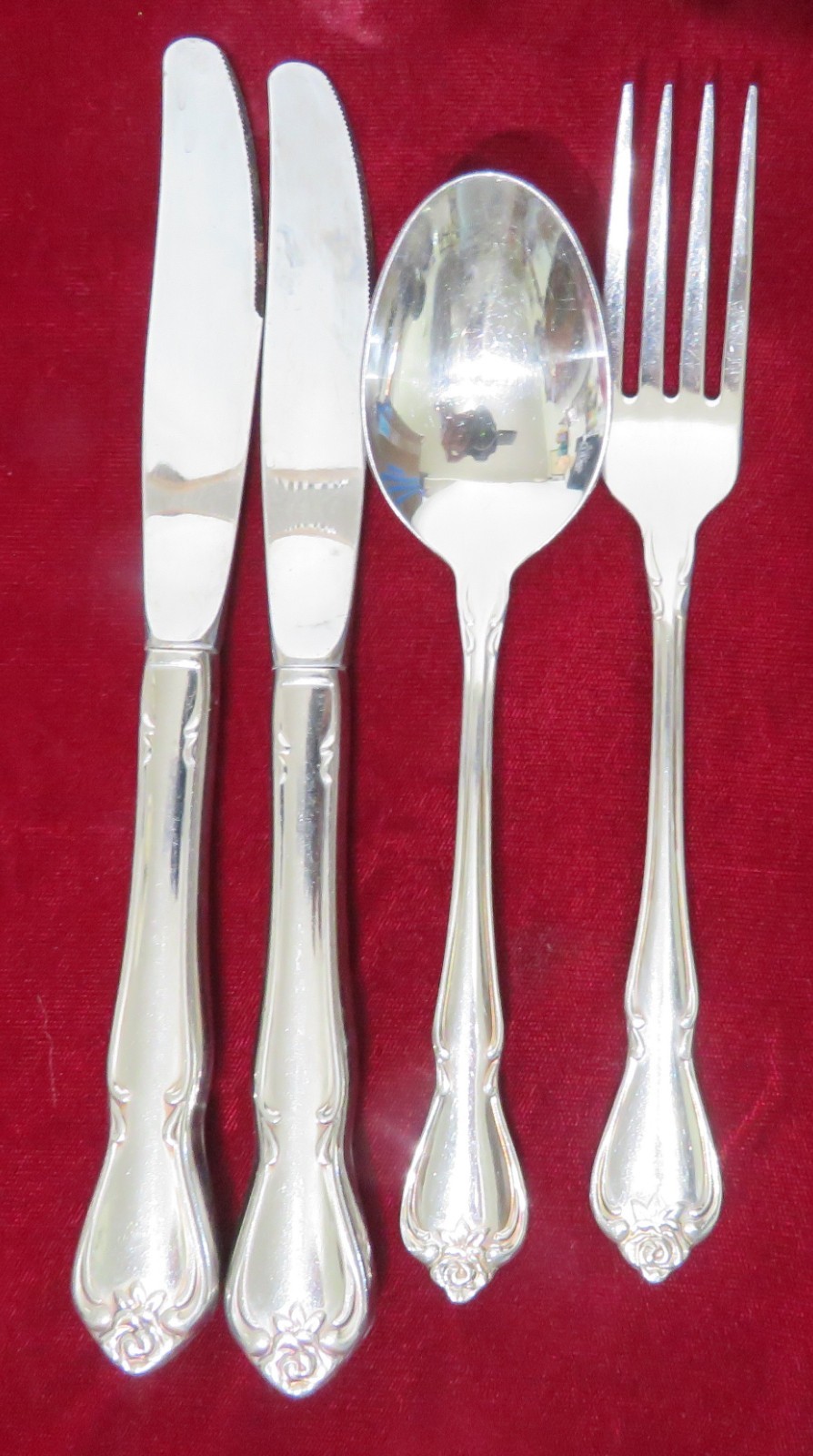 ONEIDA "True Rose/Arbor Rose" Silverplate 4 Replacement Pieces uu