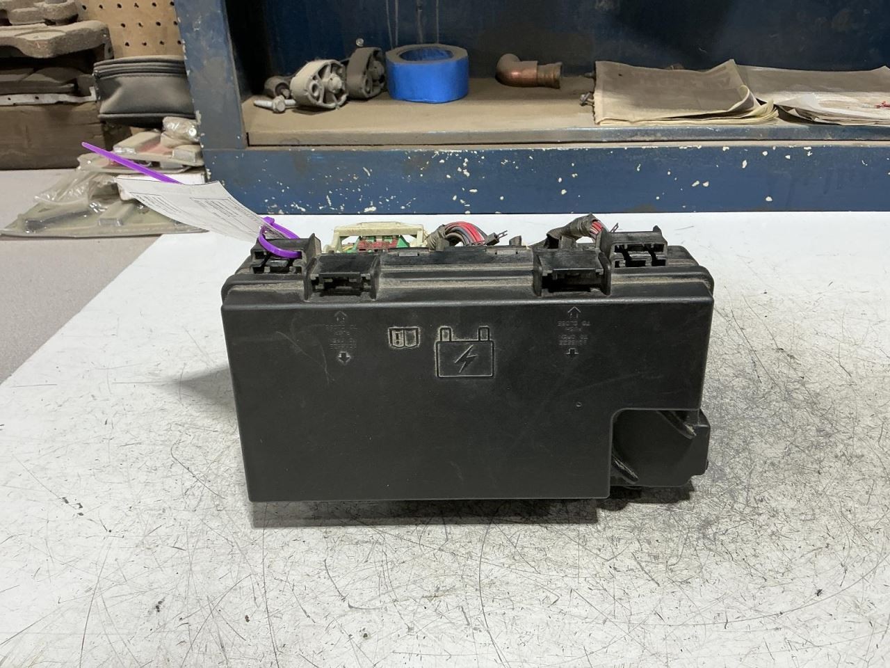 Chassis ECM Multifunction Includes Fuse Box Fits 15 WRANGLER 870859