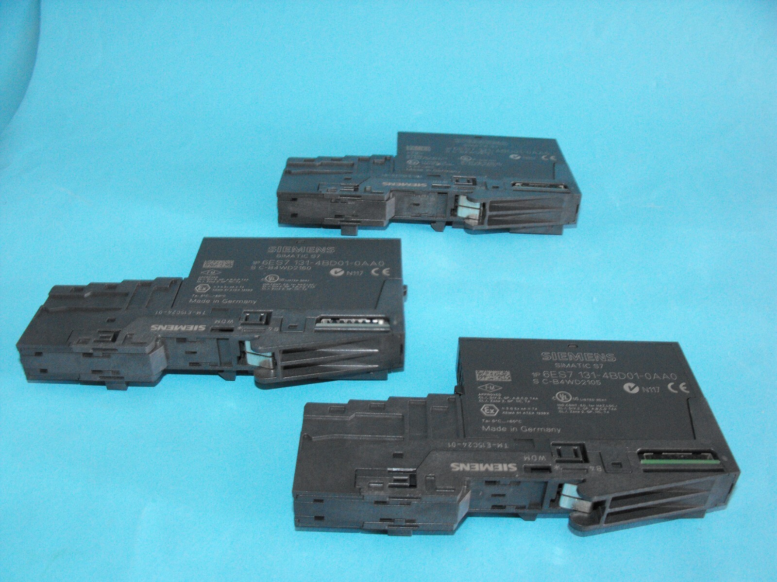 Siemens 6ES7131-4BD01-0AA0+TM-E15C24-01 Terminal Module.USED
