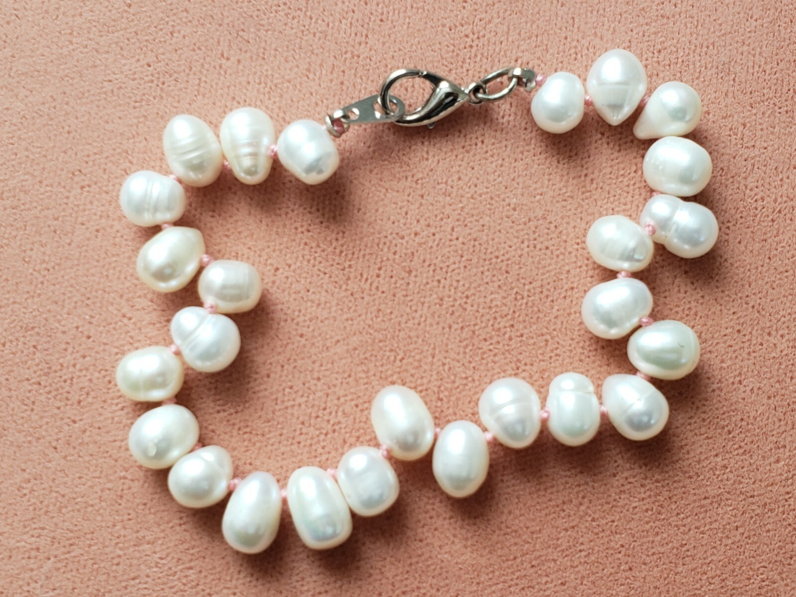 GENUINE * PEARL * BRACELET 7.5" LONG, 8 mm BEADS,INDI KNOT, Hand-Made in USA