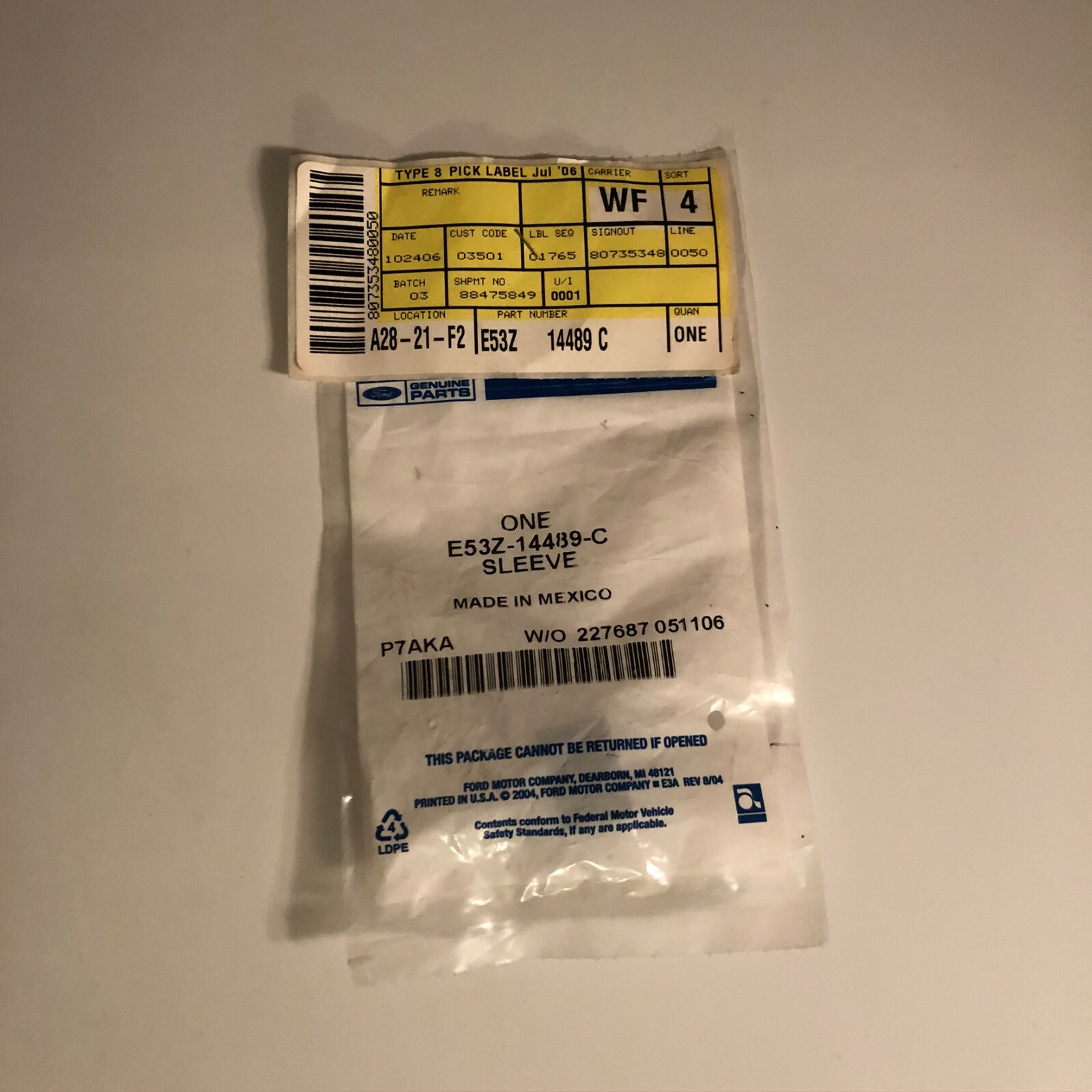 USA! NEW Genuine OEM Ford SPOUT Circuit Timing Connector E53Z-14489-C Sleeve NOS