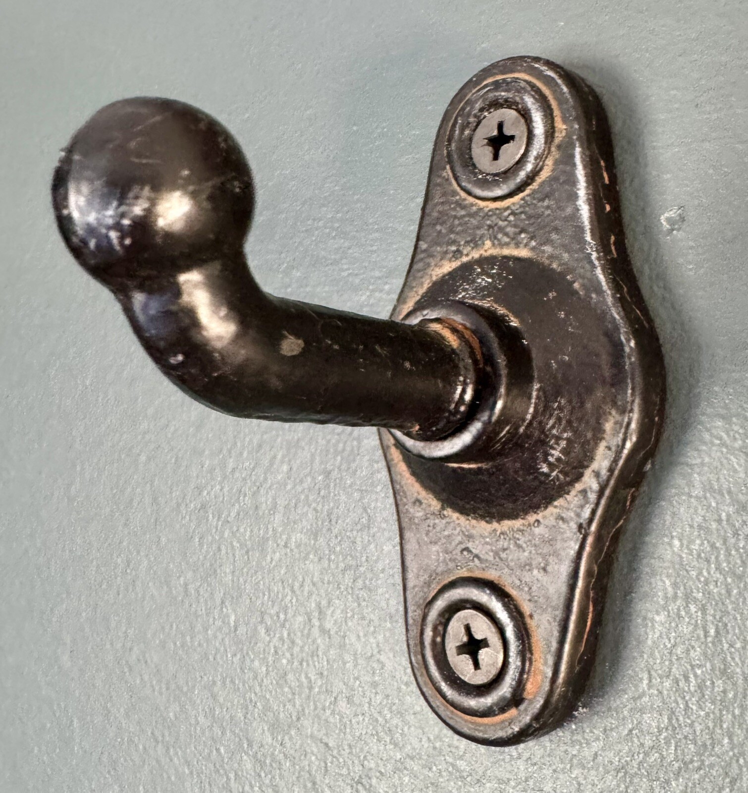 Industrial Wall Hook Cast Iron Towel Robe Coat Door Hanger Rustic Antique Style