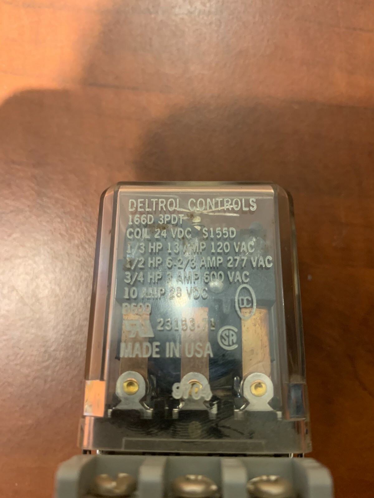 Deltrol Controls 166D 3PDT 24VDC Coil | Onan: 307-2721 | Idec SR3B-05