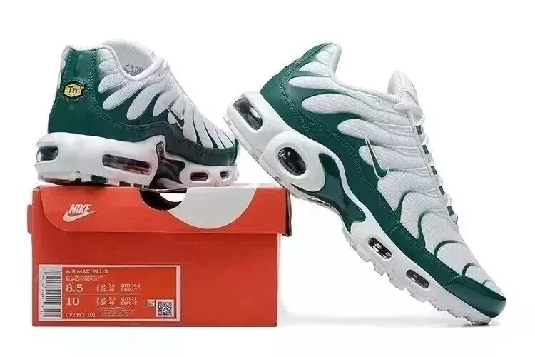 DS Nike Air Max Plus TN White Green Cushioned Sports Men's Shoes Brand New