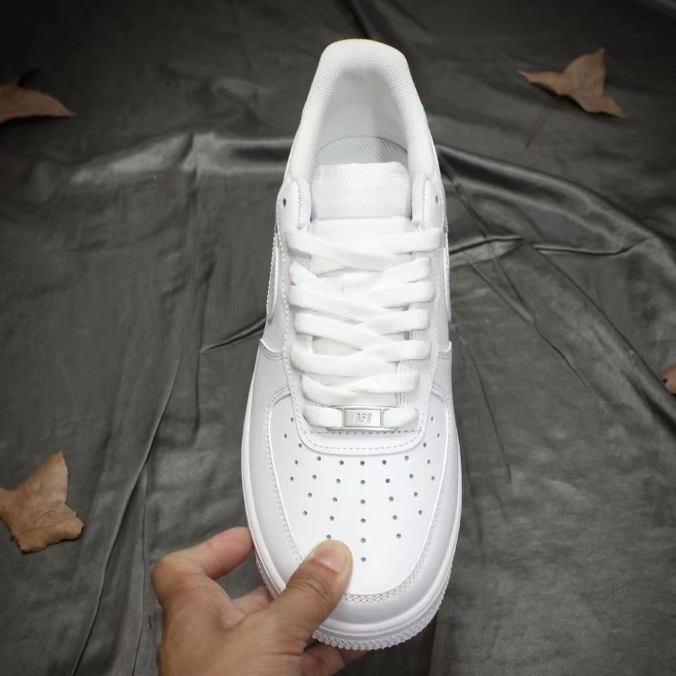 Nike Air Force 1 "Triple White" Low Top Classic Sneakers US size