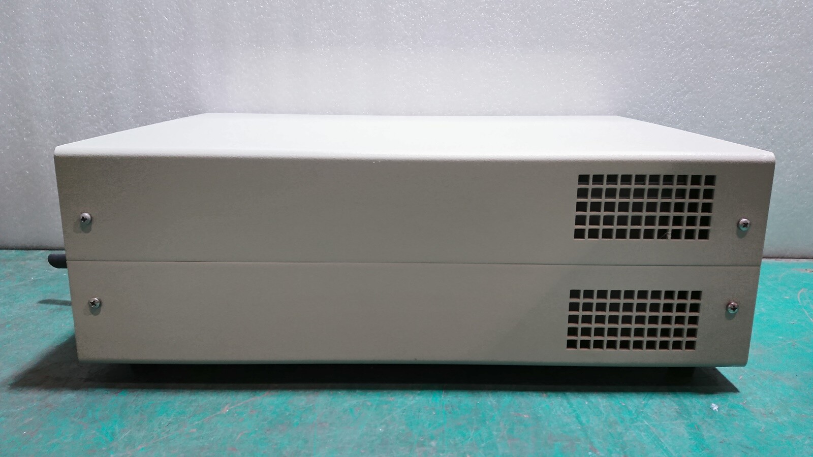 [Used] Newport / 69911 / POWER SUPPLY, 95-264VAC 4.5A 50/60Hz, 8AMPS