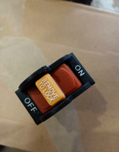 2pcs   REMOVE TO LOCK Switch 4 Pins 2 Positions  CB-8 15/7.5A 125/250VAC