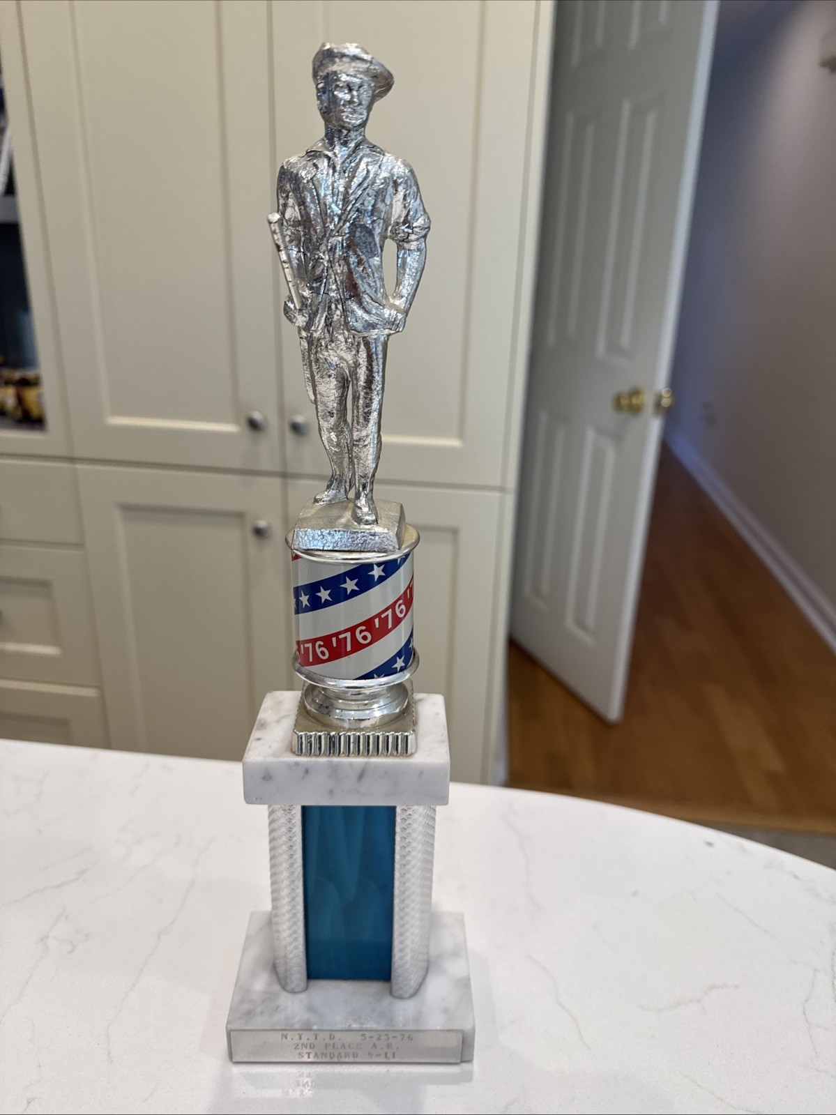 1776-1976 Bicentennial Minuteman Patriot Soldier 14” Dance Trophy Red White Blue