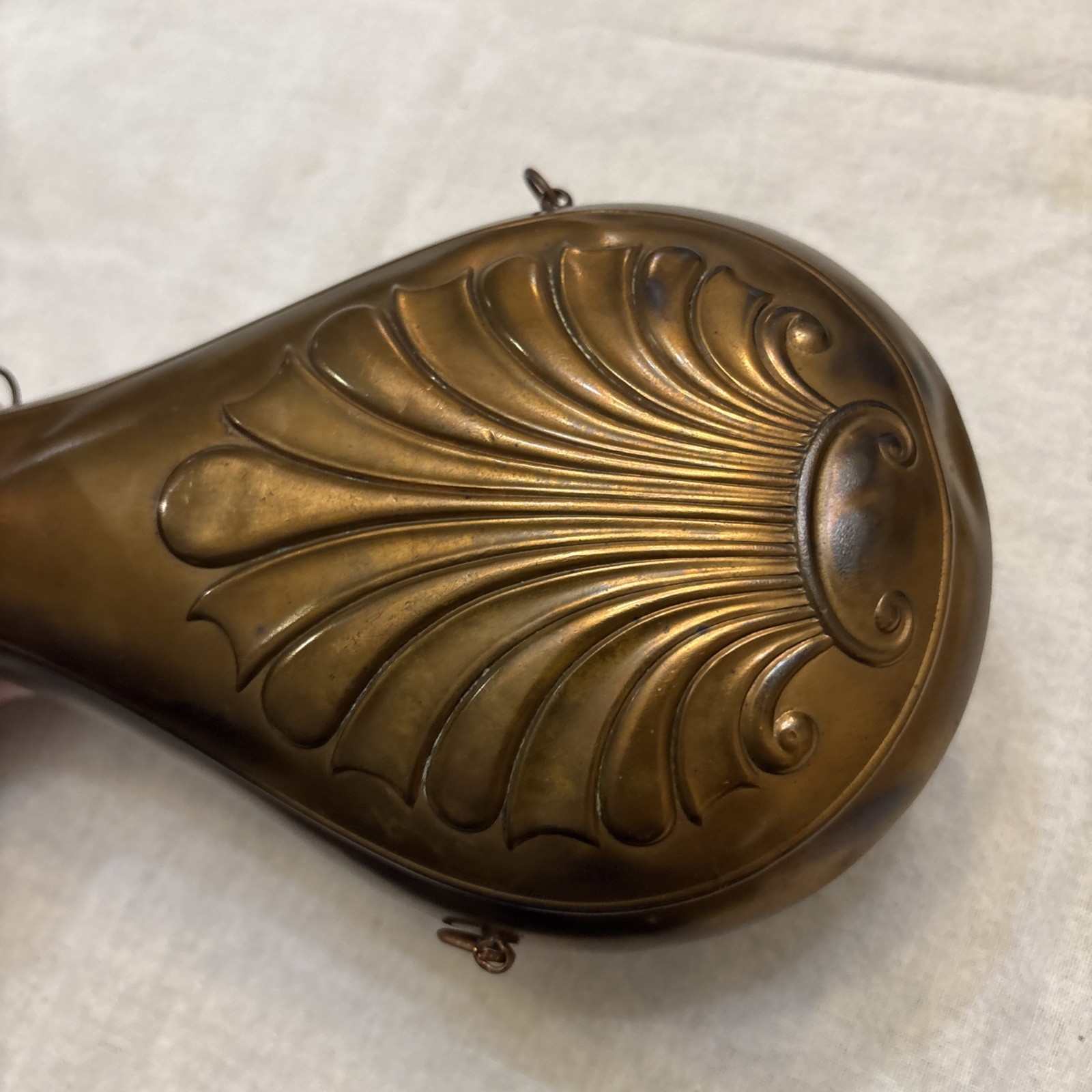Antique Copper & Brass Black Powder Flask – Floral Shell Embossed