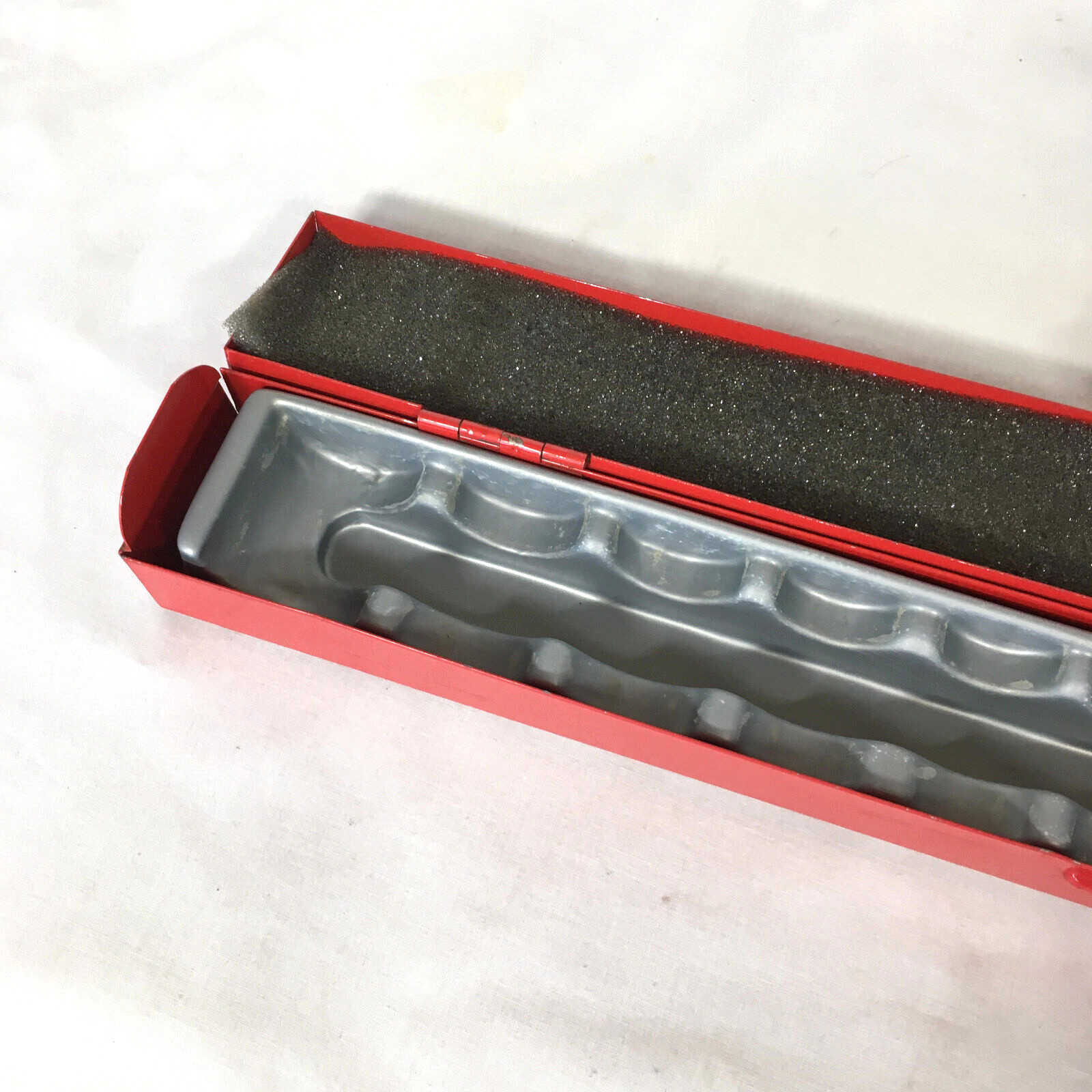 Jet Red Socket Holder Steel Hinged Case Secure 12 Socket Capacity Minimal Use