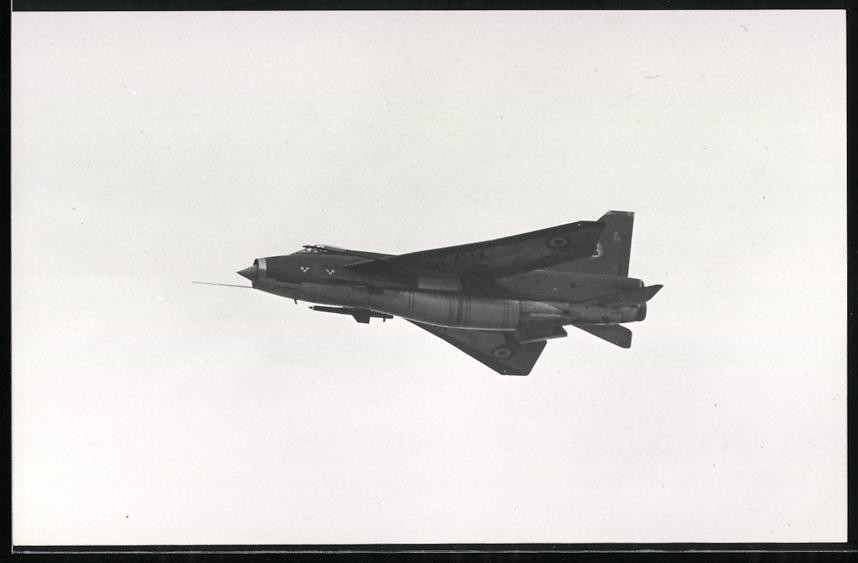 Photography Aircraft English Electric Lightning, RAF Identifier XN735