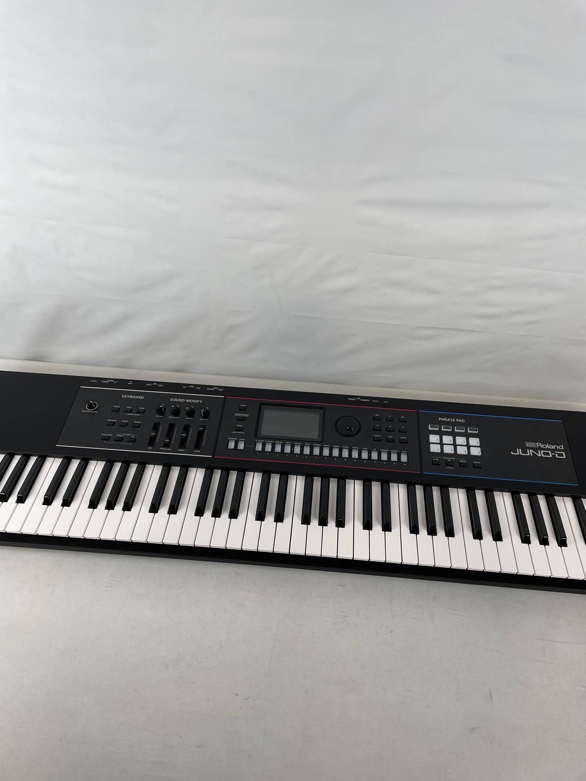 Open Box Roland JUNO-D7 76-Key Synthesizer Keyboard