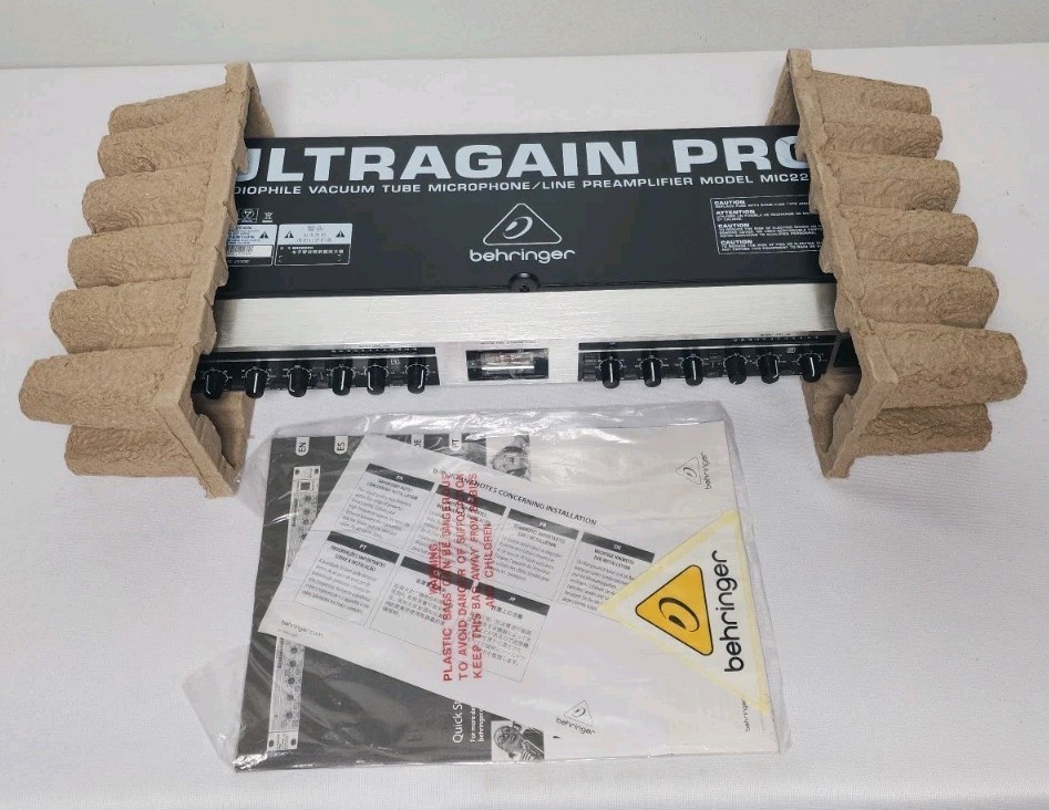 Behringer Ultragain Pro MIC2200 High-Precision Tube Mic/Line Preamplifier