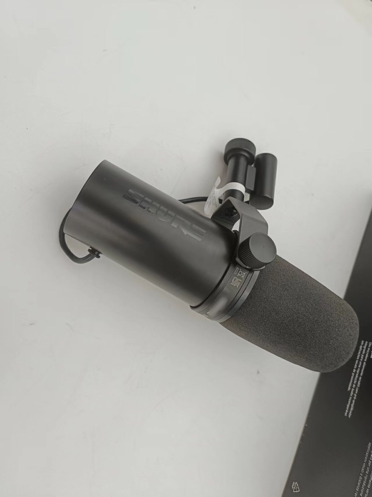 SM7dB Dynamic Microphone Built In Preamp Streaming Podcast Recording New