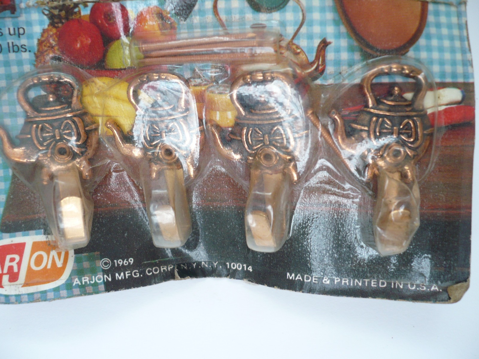 1969 Arjon Mfg Corp Kitchen Teapot Hooks w/Nails