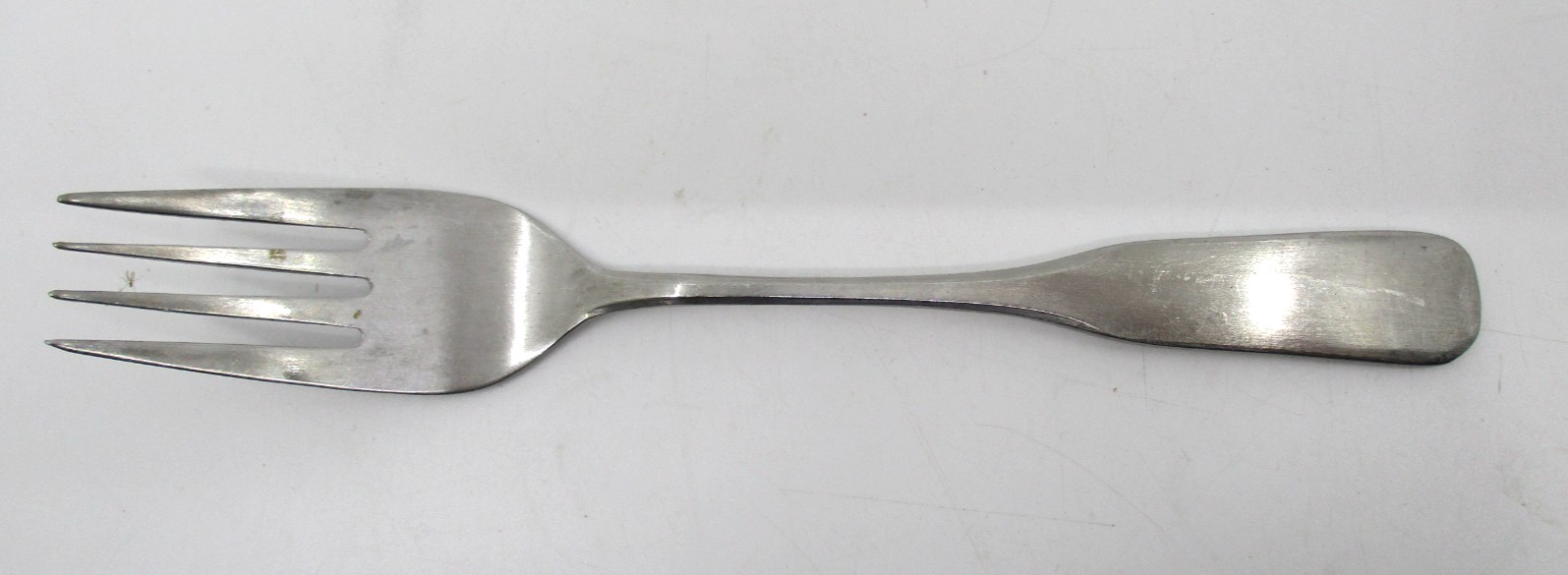 TOWLE STAINLESS BETSY ROSS (Wide handle, Japan , Satin) SALAD FORK- 6 5/8"  07O