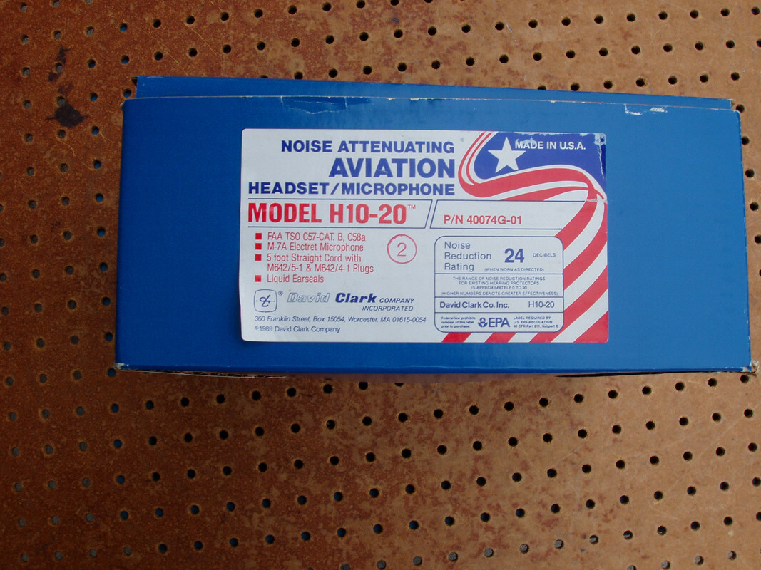 DAVID CLARK H10-20 AVIATION PILOT HEADSET MICROPHONE NEVER USED + ISSUE