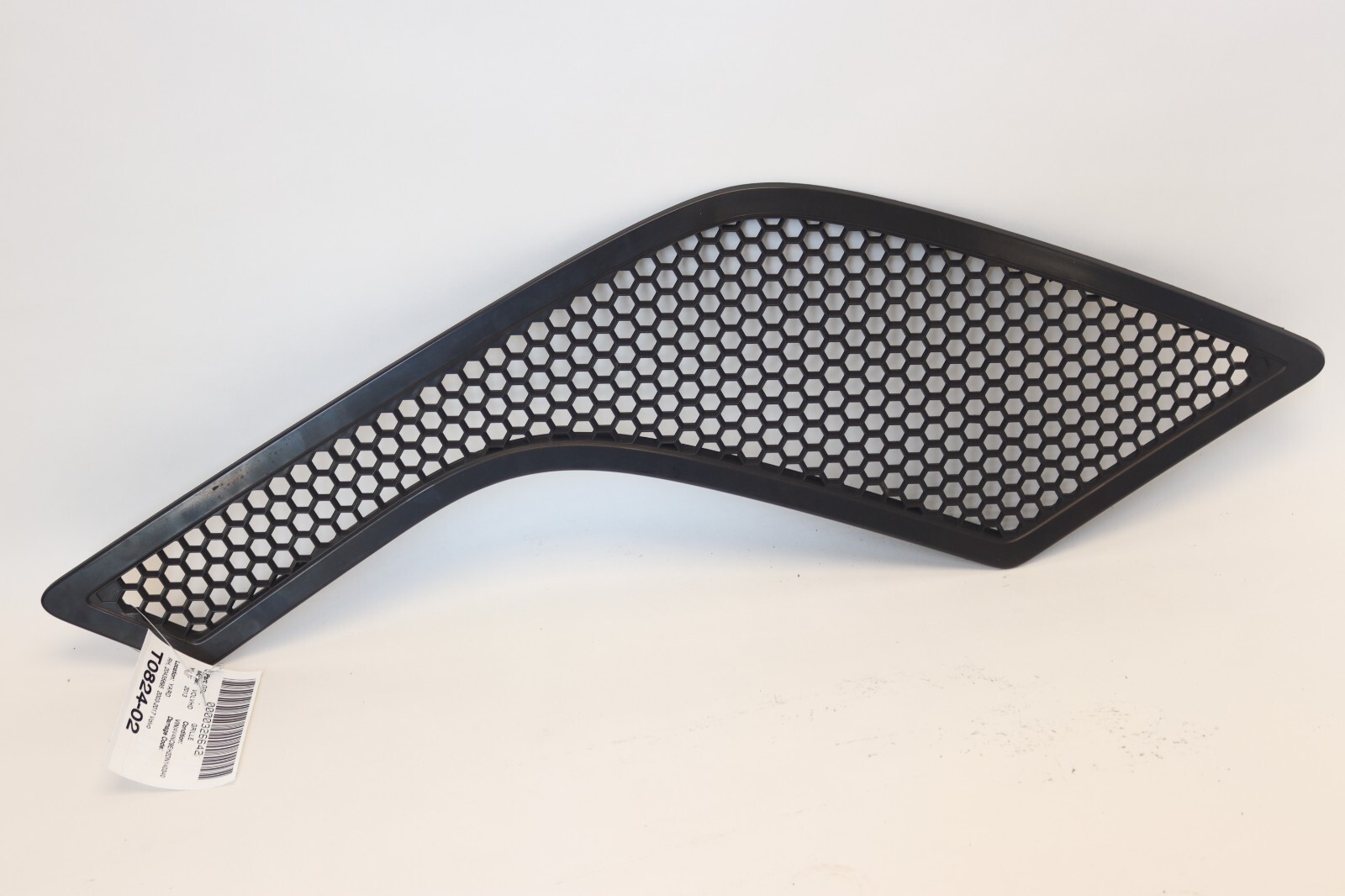 2003-2017 VOLVO VNL RIGHT PASSENGER SIDE GRILL GRILLE BLACK 20435695 OEM