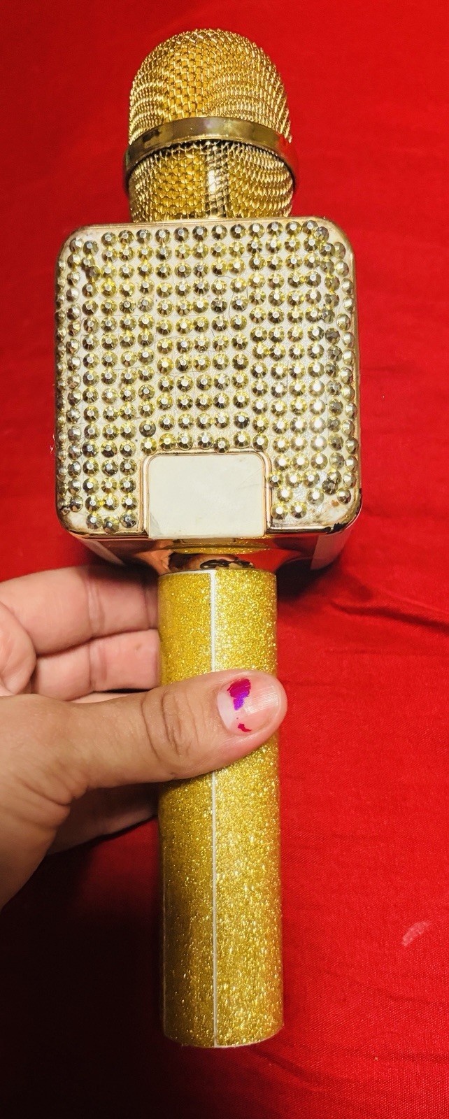 Pop Solo Gold Wireless Karaoke Microphone USB Echo Volume Controls Handheld