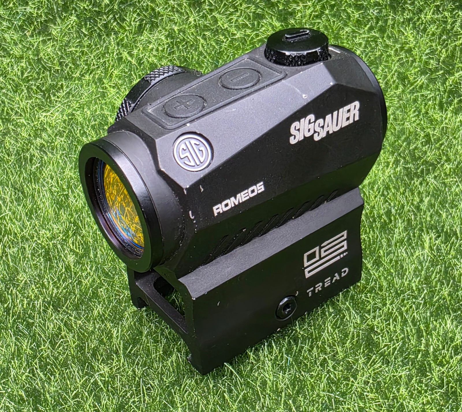 Sig Sauer ROMEO5 Compact Red Dot Sight #SOR52010 1x20mm 2 MOA Dot Reticle - USED