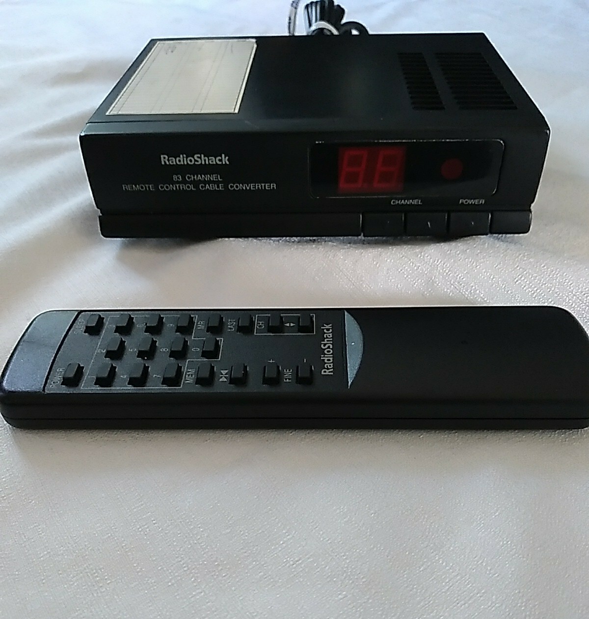 Radio Shack 83 Channel Remote Control Cable Converter With Remote