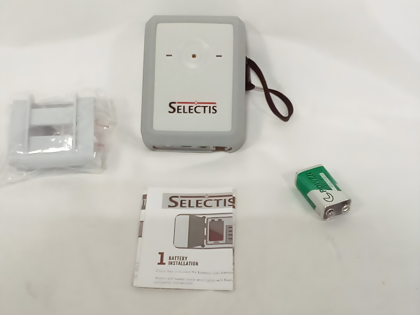 Selectis Deluxe Alarm Model 92000 Auto Reset Nurse Call Port with Standby