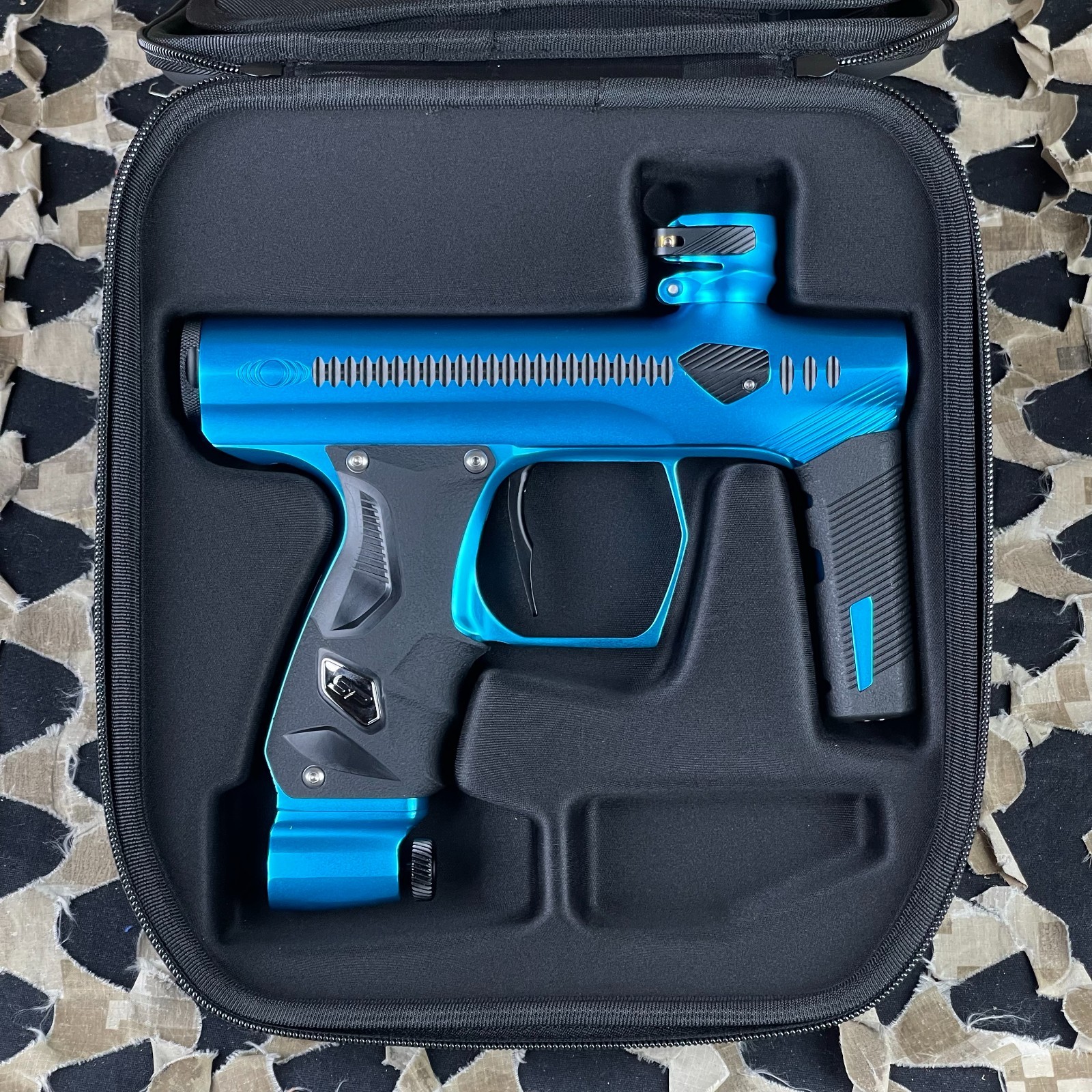 NEW Method DLX Shocker Era Paintball Gun - Teal/Black
