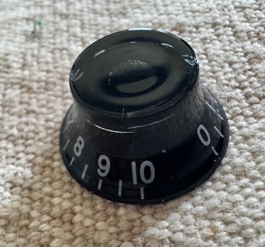Black TopHat / Bell Knobs (Metric size) set of 4