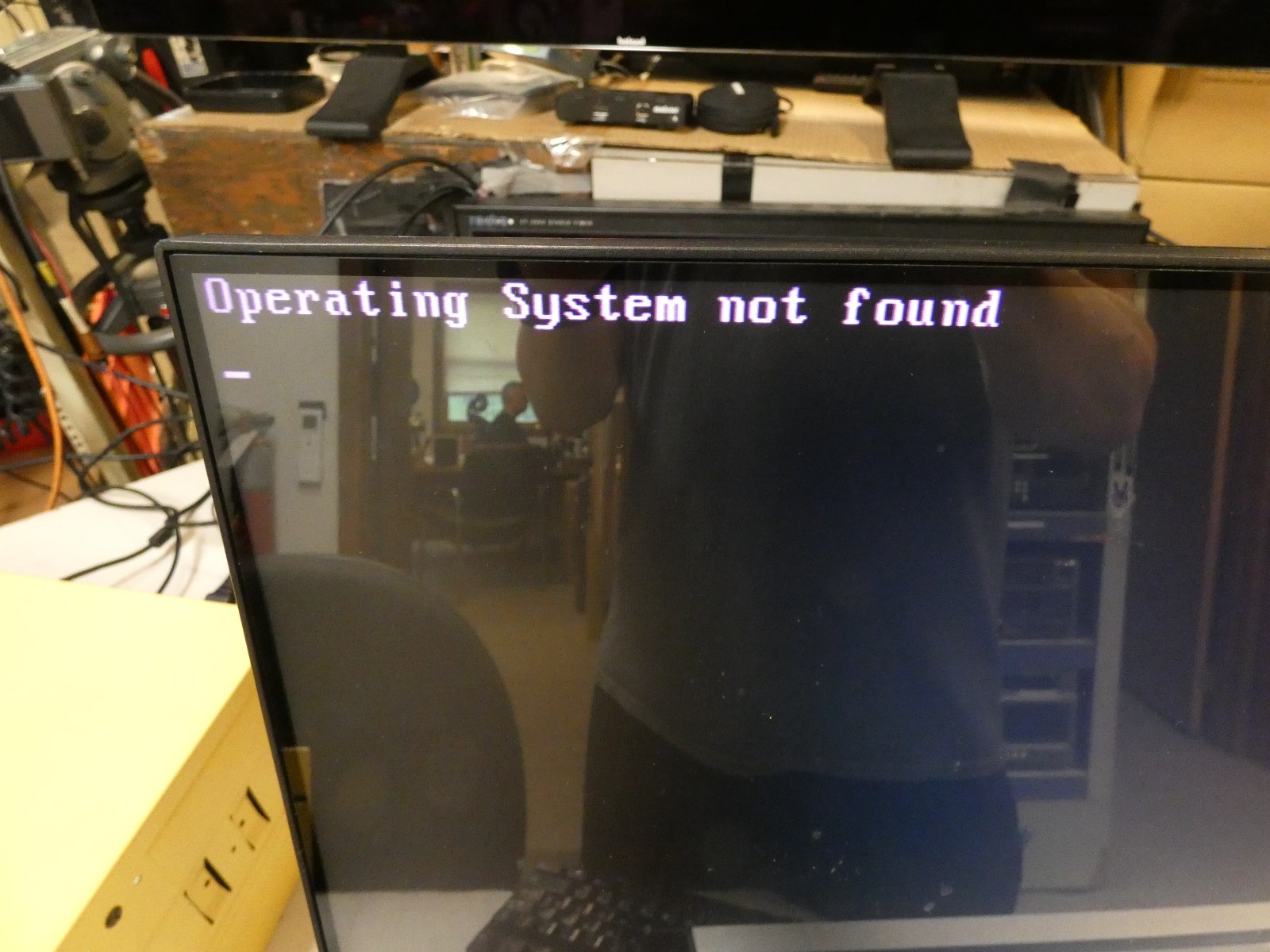 Click Effects Crossfire Broadcast Server for Parts (No Operating System)