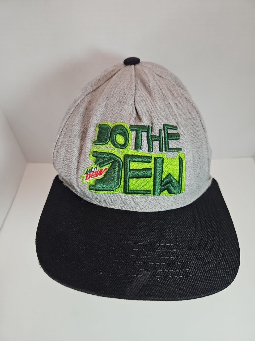 Mountain Dew Large Logo Snap Back Hat Cap Grey Flat Brim 2015 FLAWED