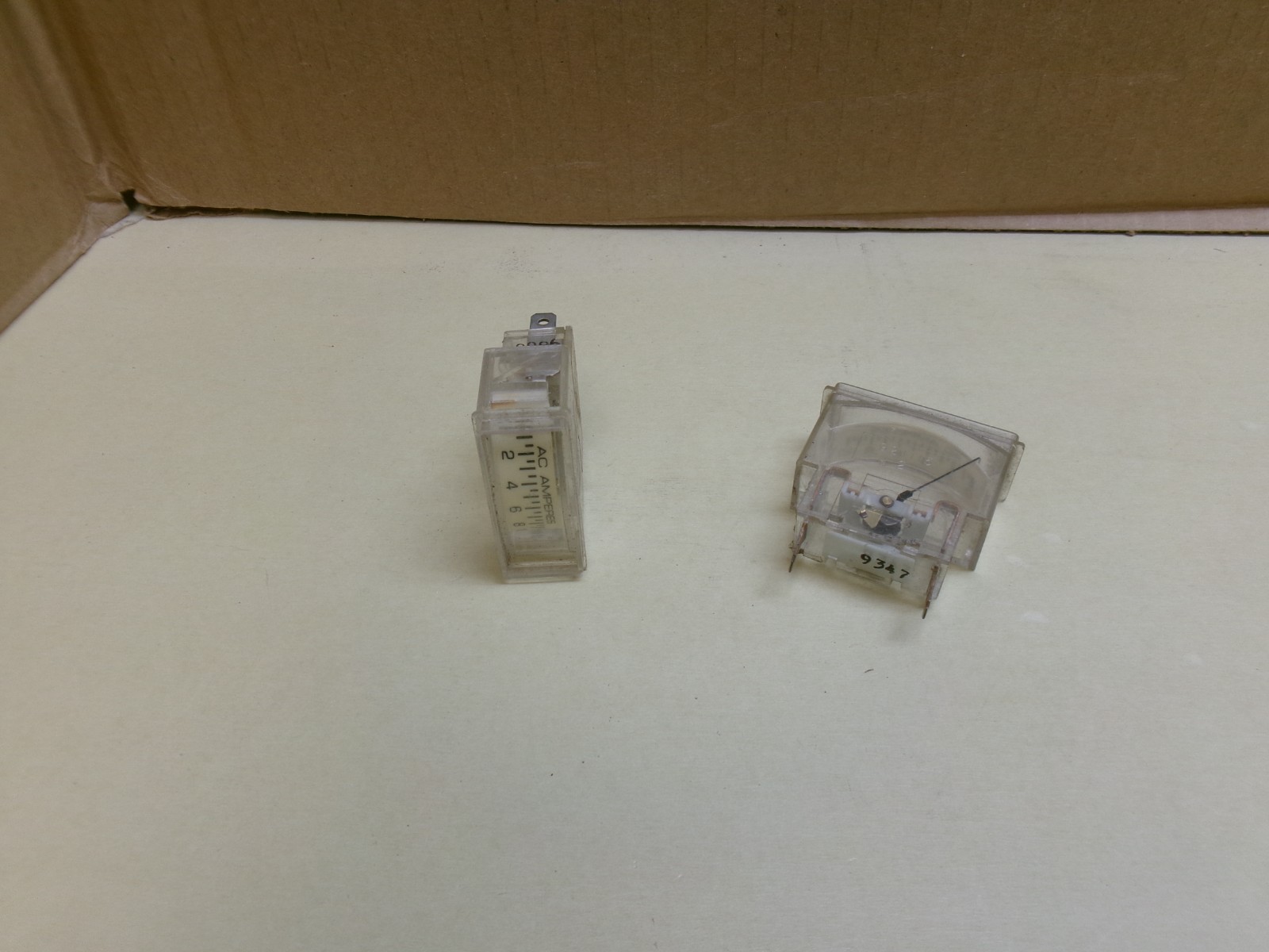 Modutec 920049 Meter, lot of 2