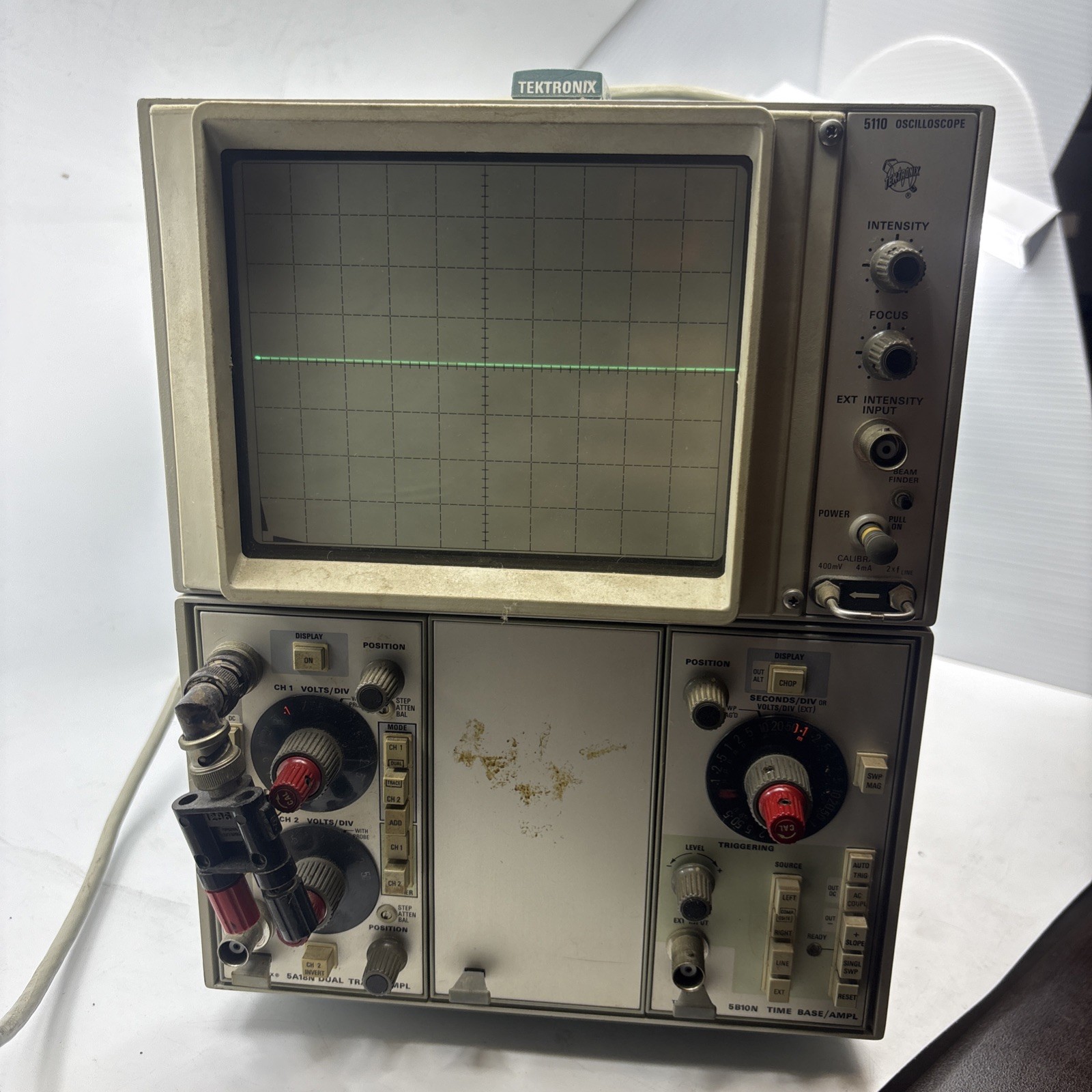 TEKTRONIX 5110 Oscilloscope w/ 5A18N & 5B10N Modules