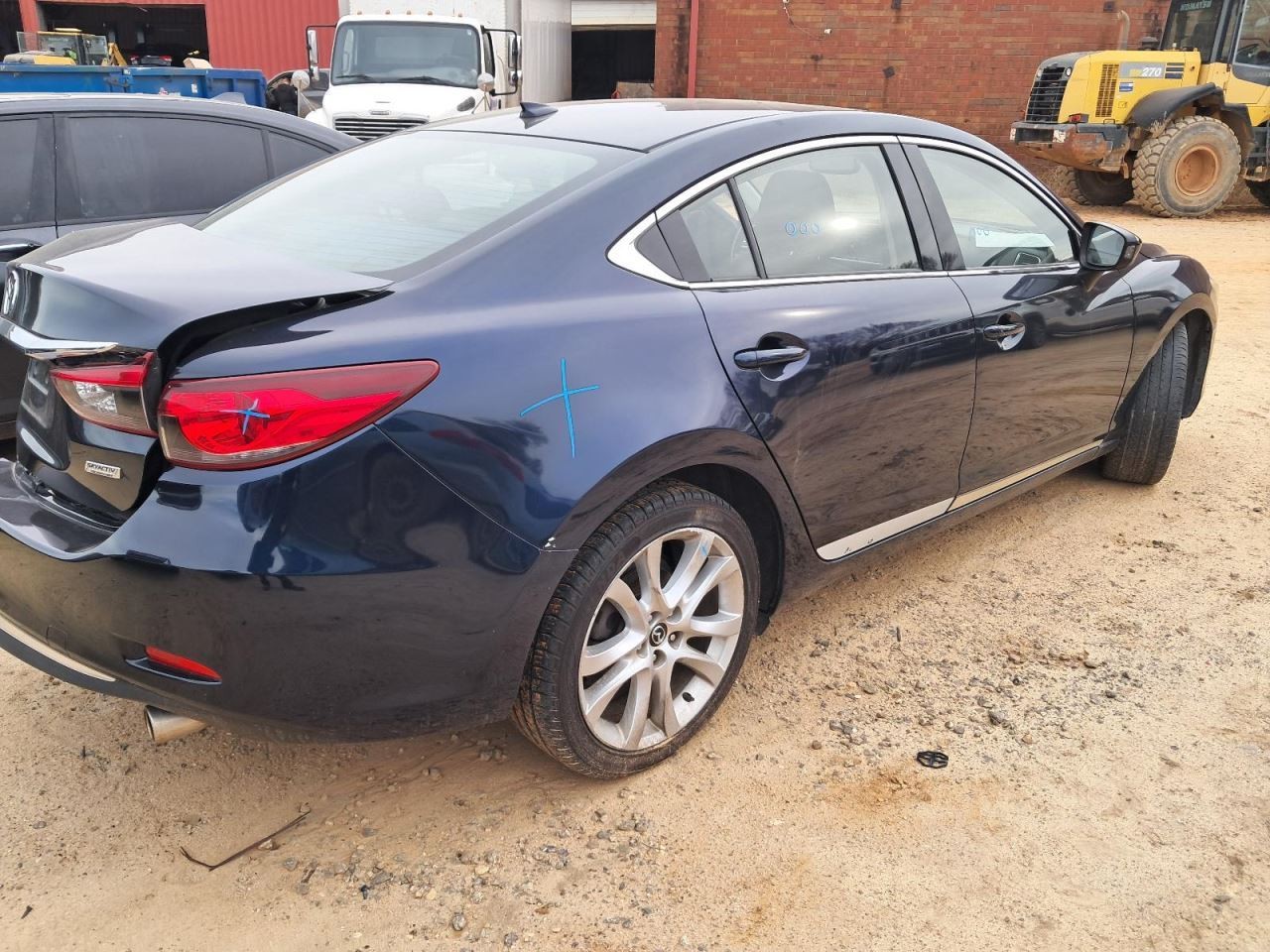 6 2015 Glove Box 4877197