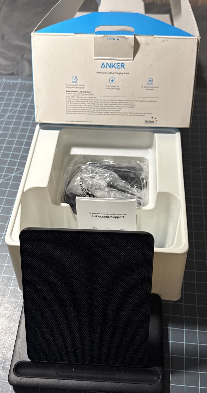 Anker Wireless Charging Dock for Kindle Paperwhite Y1822 Open Box