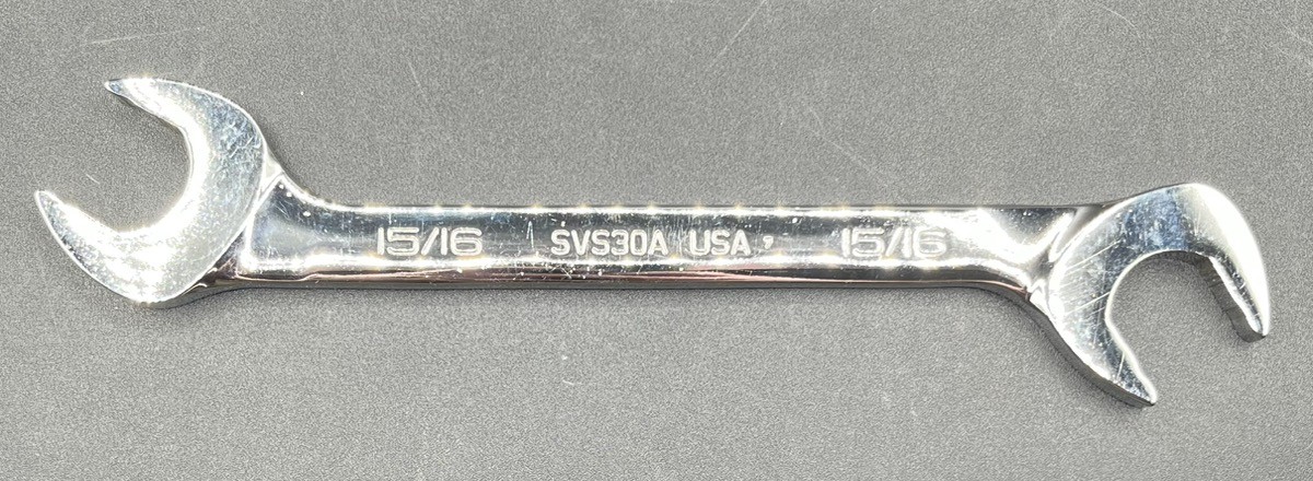 SNAP-ON SVS30A 15/16" SAE FLANK DRIVE PLUS 4 WAY ANGLE HEAD WRENCH (MVP037937)